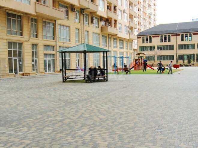 2-комн. новостройка - м. 8 ноября - 85 м² (3)