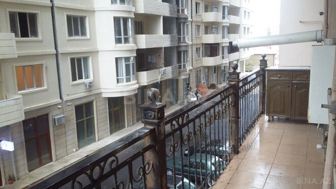 3-комн. новостройка - м. 8 ноября - 157 м² (11)