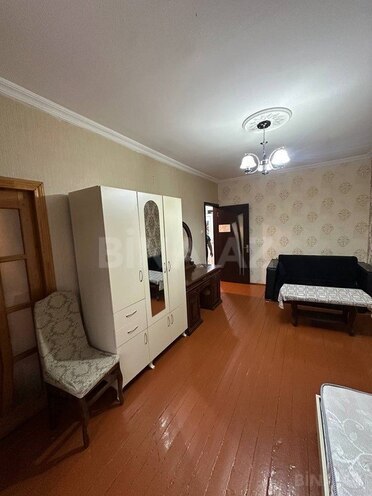 3-комн. вторичка - м. Ахмедлы - 70 м² (1)