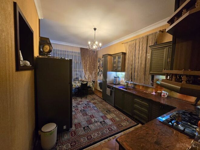 6-комн. дом/дача - пос. Бадамдар - 600 м² (8)
