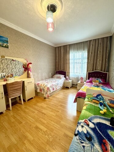 3-комн. вторичка - м. Иншаатчылар - 85 м² (8)