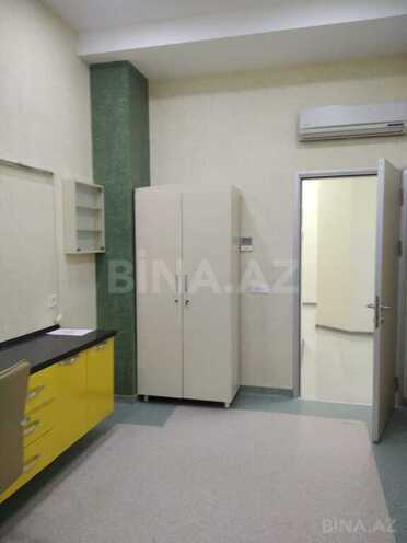 Объект - м. 8 ноября - 270 м² (14)