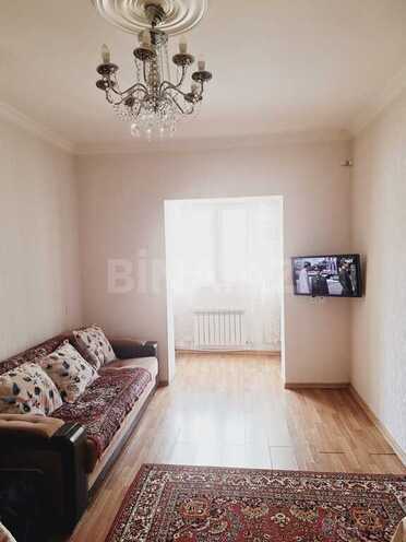 2-комн. вторичка - м. Иншаатчылар - 40 м² (1)
