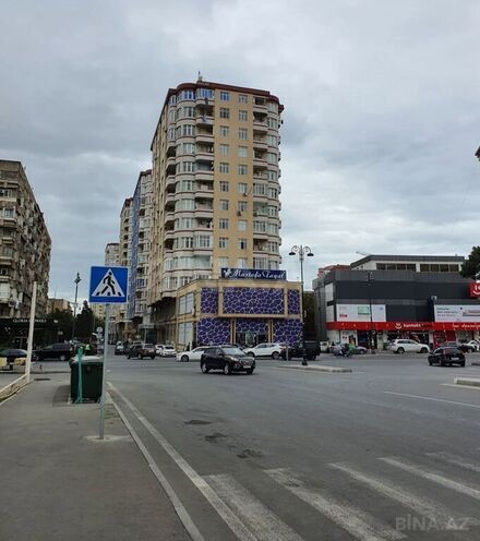 4-комн. новостройка - м. Нариман Нариманов - 184 м² (1)