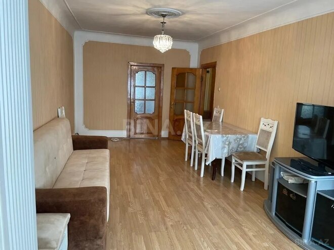 3-комн. вторичка - м. Иншаатчылар - 85 м² (1)