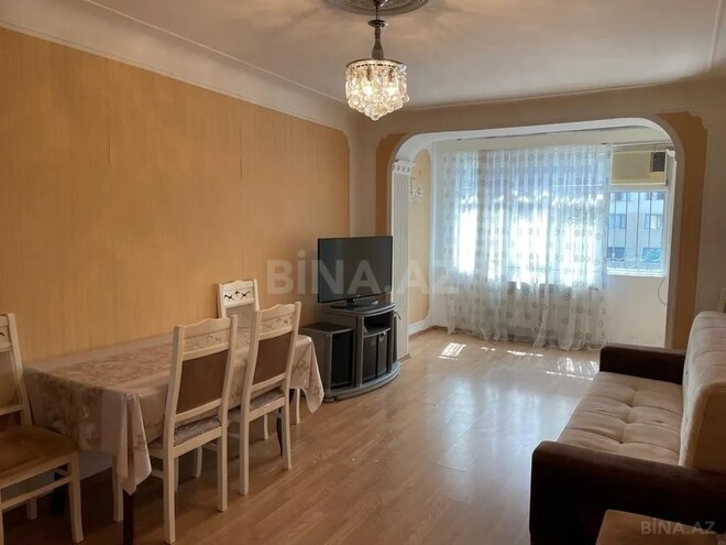 3-комн. вторичка - м. Иншаатчылар - 85 м² (2)