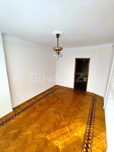 3-комн. вторичка - м. Нефтчиляр - 85 м² (4)