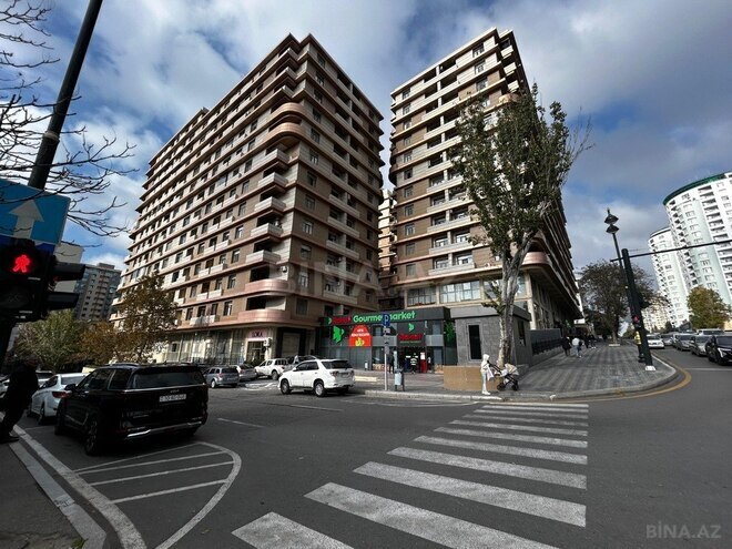 3 otaqlı yeni tikili - 28 May m. - 148 m² (1)