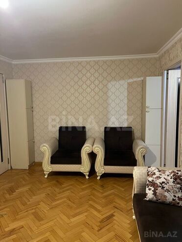 2 otaqlı köhnə tikili - İnşaatçılar m. - 60 m² (2)