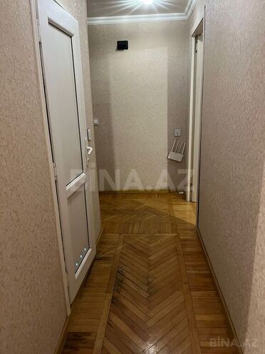 2 otaqlı köhnə tikili - İnşaatçılar m. - 60 m² (8)