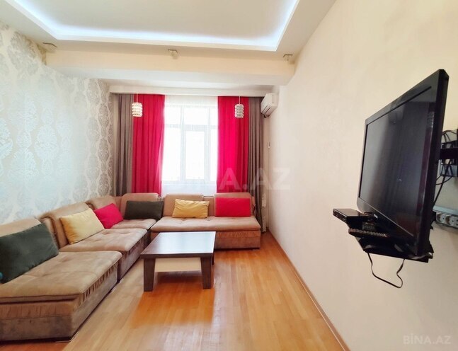 3-комн. новостройка - м. Иншаатчылар - 75 м² (2)