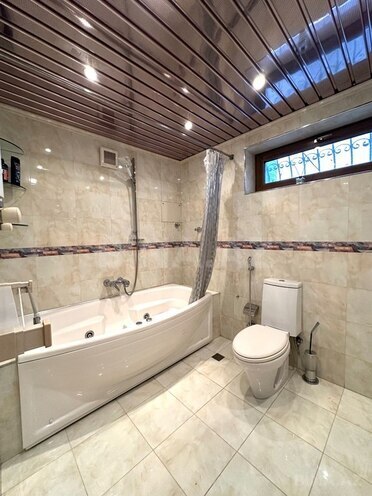 4-комн. новостройка - м. Сахил - 150 м² (24)
