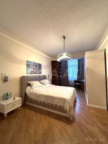 4-комн. новостройка - м. Сахил - 150 м² (1)