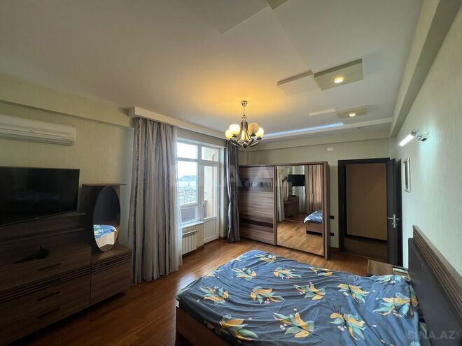 3-комн. новостройка - м. Шах Исмаил Хатаи - 130 м² (12)