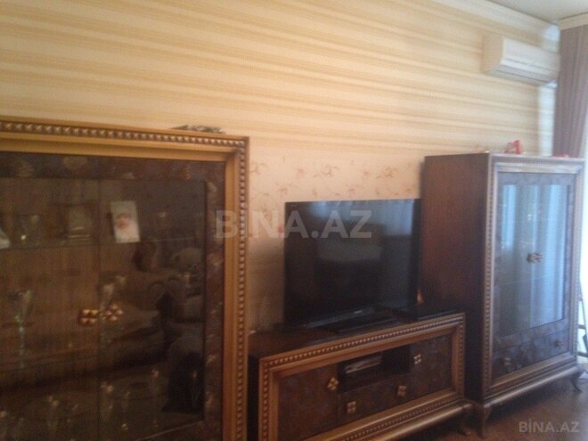 2-комн. новостройка - м. 8 ноября - 82 м² (3)