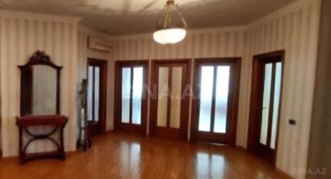 4-комн. новостройка - м. 28 мая - 230 м² (20)