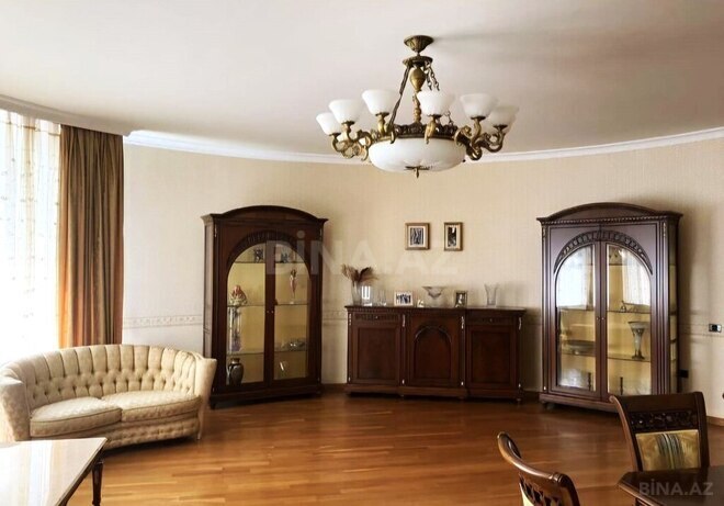 4-комн. новостройка - м. 28 мая - 230 м² (29)