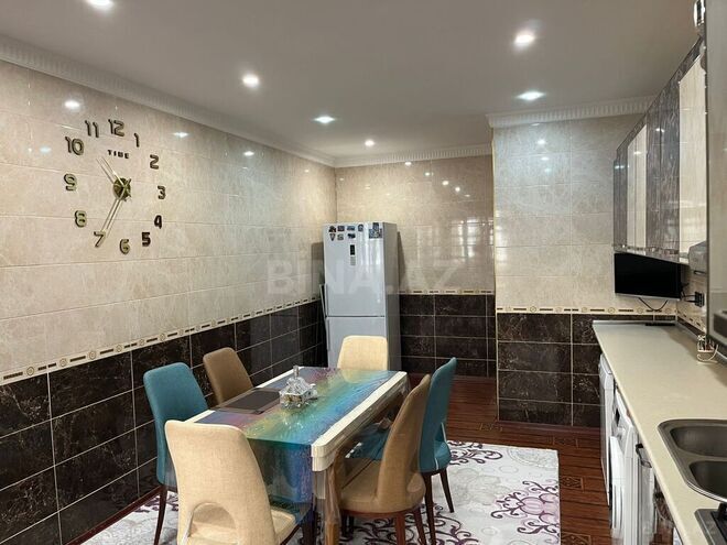 3-комн. новостройка - м. 8 ноября - 140 м² (11)