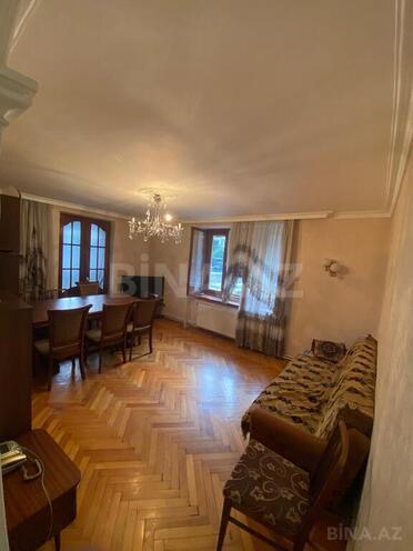 3-комн. вторичка - м. 20 января - 70 м² (2)
