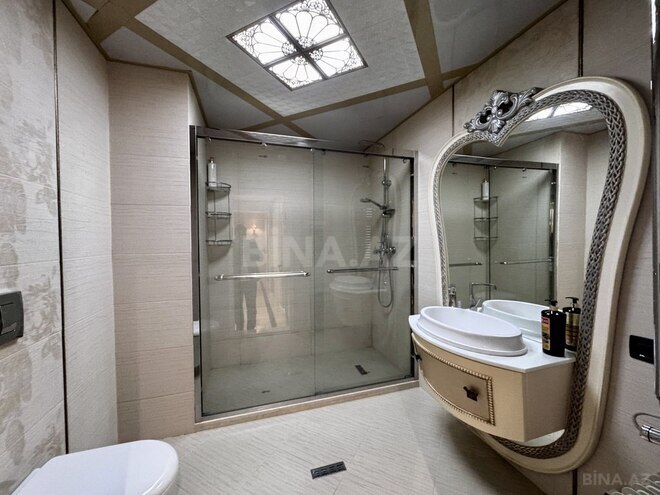 3-комн. новостройка - м. 28 мая - 150 м² (19)