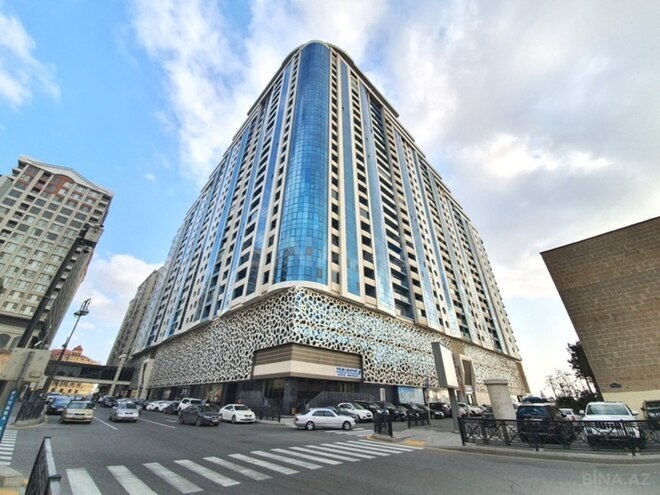 4-комн. новостройка - м. Шах Исмаил Хатаи - 190 м² (2)