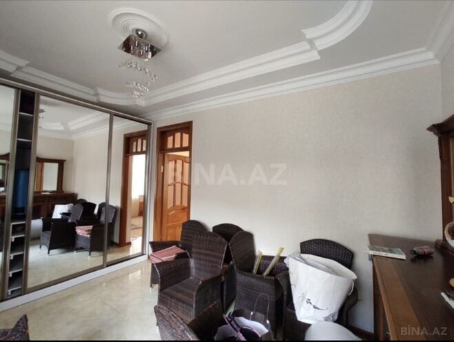6-комн. дом/дача - пос. Забрат - 290 м² (3)