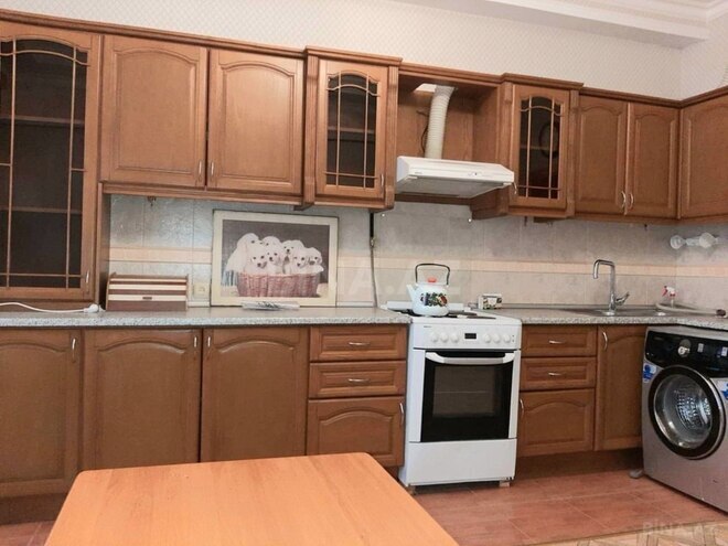 3-комн. новостройка - м. 28 мая - 172 м² (4)