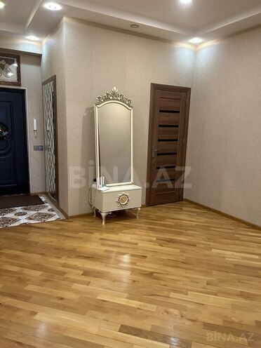 4-комн. новостройка - м. Нефтчиляр - 147 м² (28)