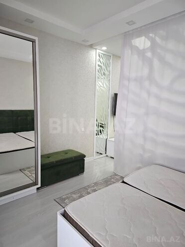 3-комн. новостройка - м. 8 ноября - 107 м² (16)