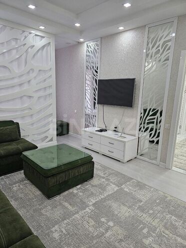 3-комн. новостройка - м. 8 ноября - 107 м² (13)