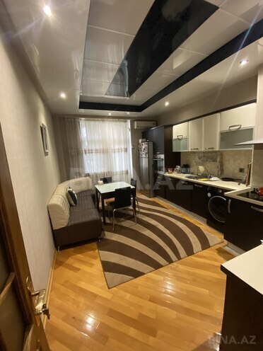 3-комн. новостройка - м. Иншаатчылар - 130 м² (4)