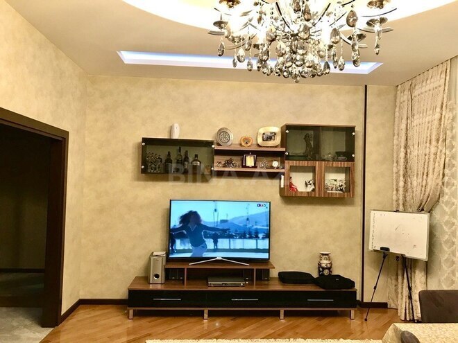 Продаётся 3-комн. новостройка 120 м², Насиминский  р., photo 4 from 32