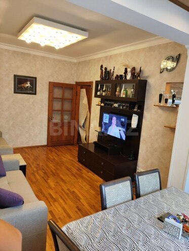 2-комн. вторичка - м. Гянджлик - 56 м² (2)