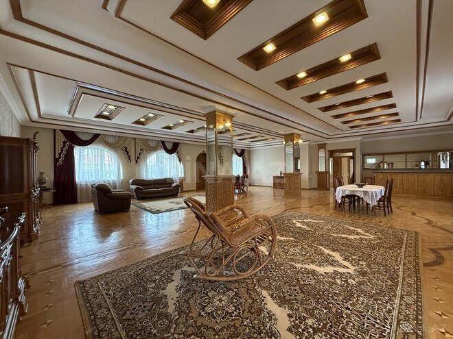 Продаётся 10-комн. дом/дача 1 000 м², пос. Бадамдар, photo 1 from 17