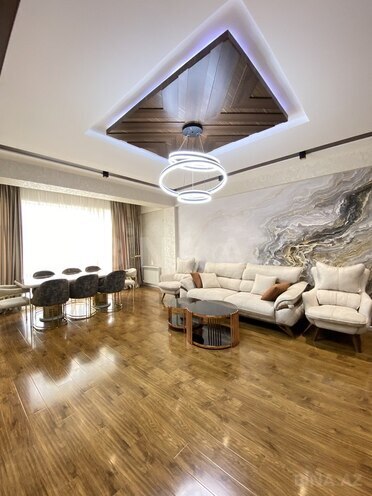 3-комн. новостройка - м. Иншаатчылар - 130 м² (4)
