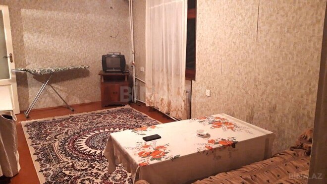2-комн. вторичка - м. Элмляр Академиясы - 50 м² (1)