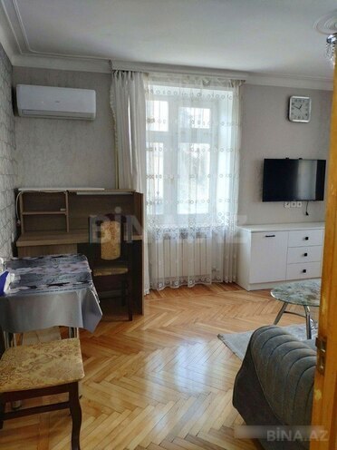 1-комн. вторичка - м. Элмляр Академиясы - 30 м² (4)
