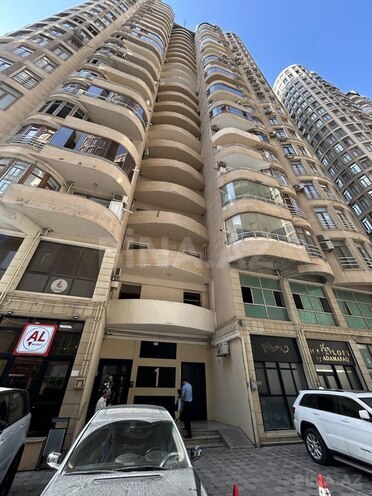 3-комн. новостройка - м. Шах Исмаил Хатаи - 157 м² (2)
