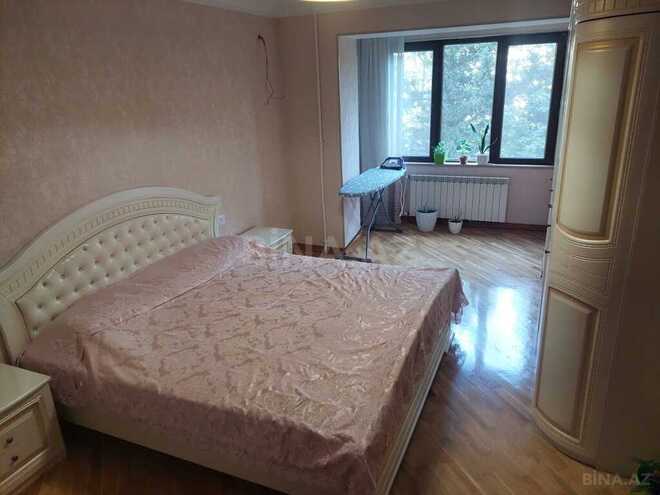 3-комн. вторичка - м. Элмляр Академиясы - 105 м² (1)