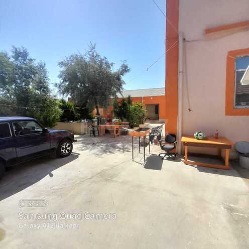 4 otaqlı həyət evi/bağ evi - Novxanı q. - 180 m² (23)