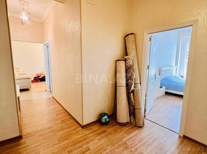 3-комн. новостройка - м. 28 мая - 105 м² (14)