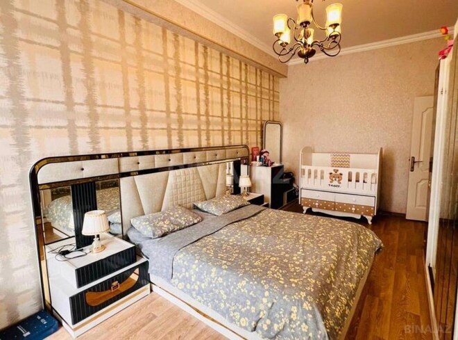 3-комн. новостройка - м. 28 мая - 105 м² (8)