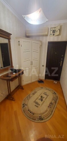 3-комн. вторичка - м. Ази Асланов - 60 м² (2)