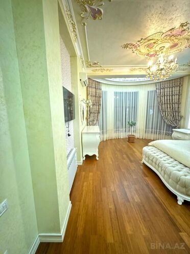 8-комн. дом/дача - пос. Бадамдар - 600 м² (19)