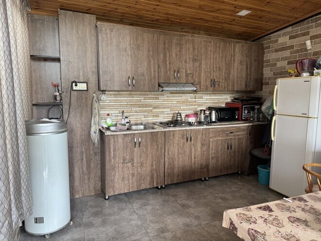 5-комн. дом/дача - пос. Новханы - 200 м² (23)