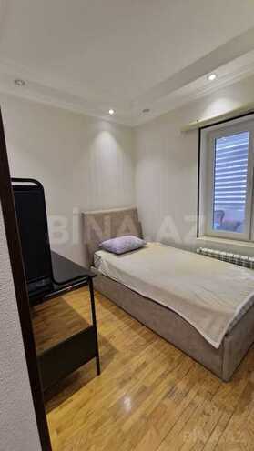 3-комн. вторичка - Насиминский  р. - 80 м² (18)
