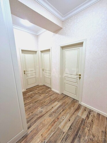 2-комн. новостройка - м. 8 ноября - 85 м² (4)