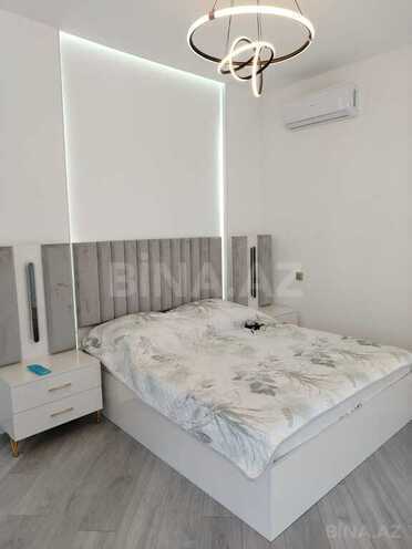 6 otaqlı həyət evi/bağ evi - Novxanı q. - 270 m² (8)