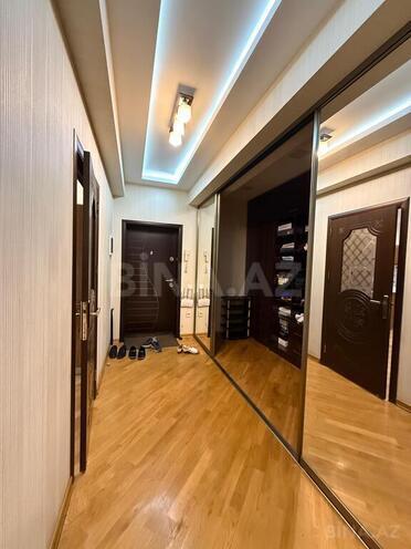 4-комн. новостройка - м. Иншаатчылар - 150 м² (11)
