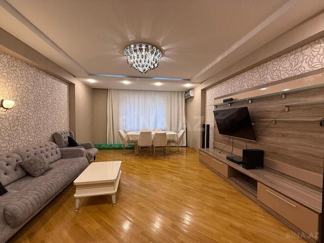 4-комн. новостройка - м. Иншаатчылар - 150 м² (1)